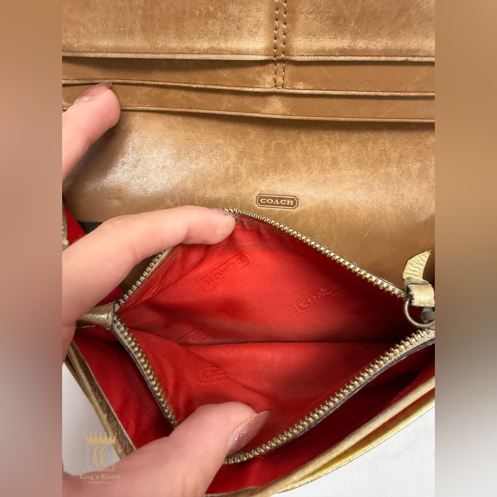 💛SOLD💛Coach long Wallet - Picture 9 of 11